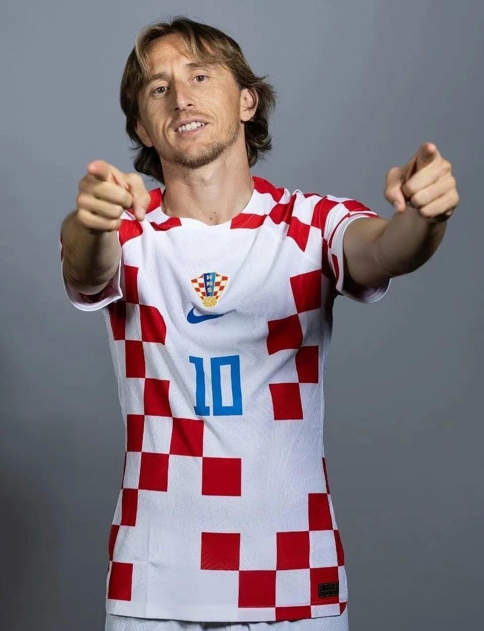 DRG电竞俱乐部正式落户北京石景山 携手首钢园打造＂电竞+文旅＂新生态 ｜ 京西电竞节签约仪式